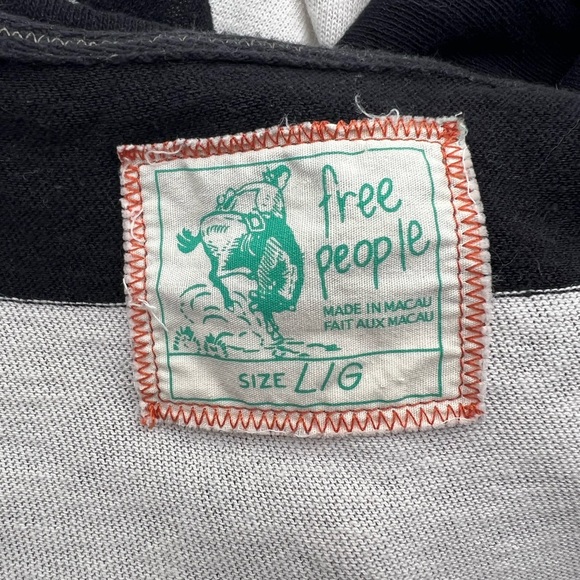 Free People - Black & White Stripe Deep V Hooded Knit Top - Large - Picture 6 of 8